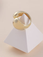 The SemiChunky Finger Ring  Champayne GoldSOHIRG6107